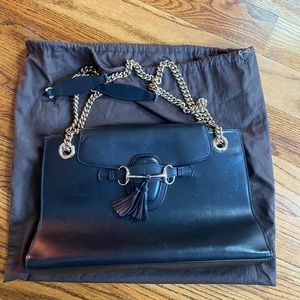 Gucci Shoulder bag.